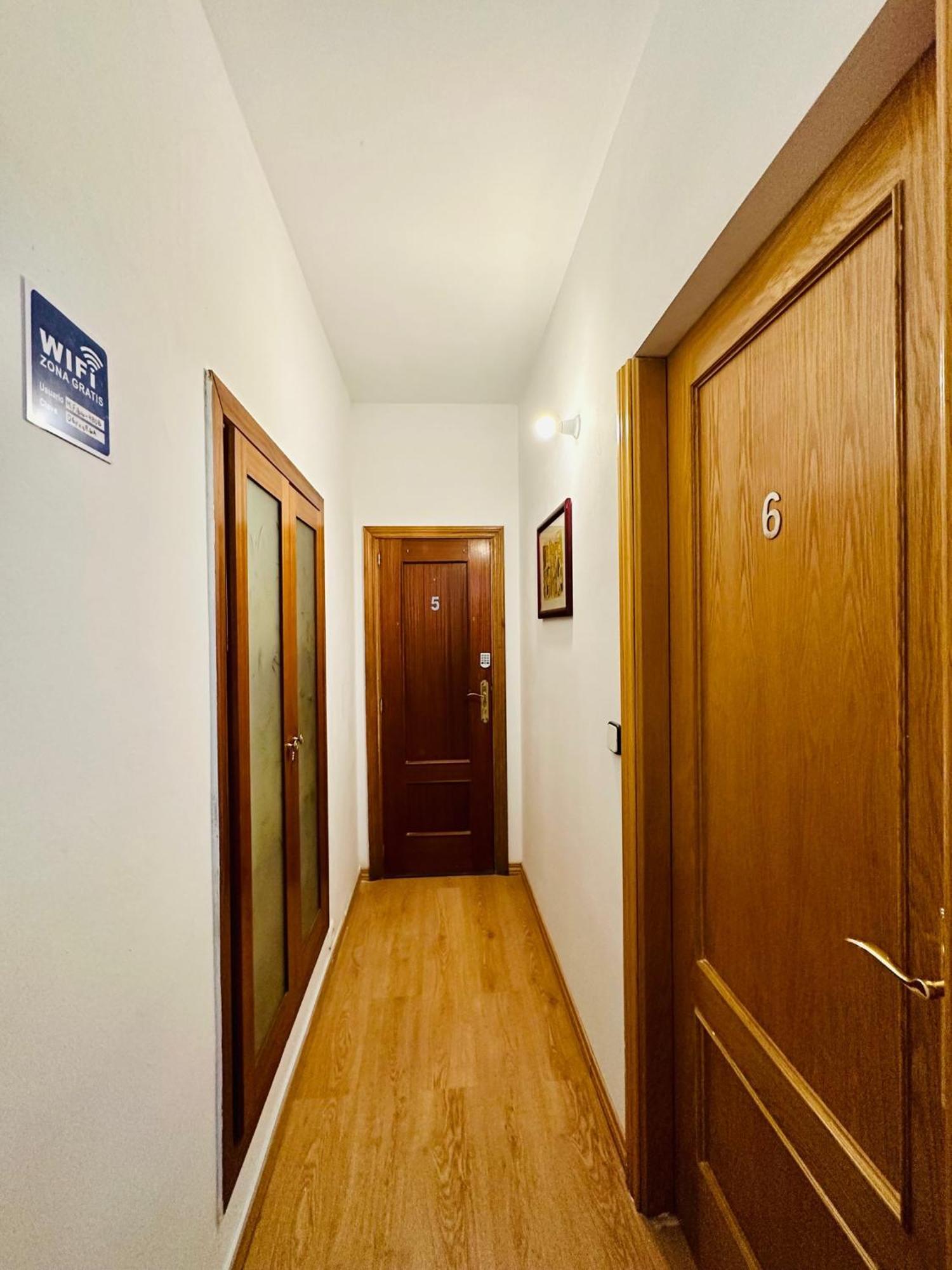 Punta Me Rooms In The Best Location Of Madrid Downtown מראה חיצוני תמונה